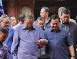 Demokrat Berlabuh ke Prabowo, SBY Siap Turun Gunung